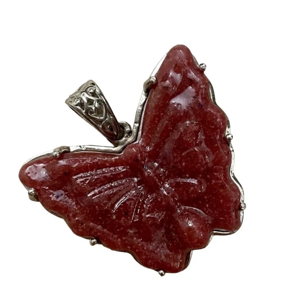 Thulite Silver Pendant